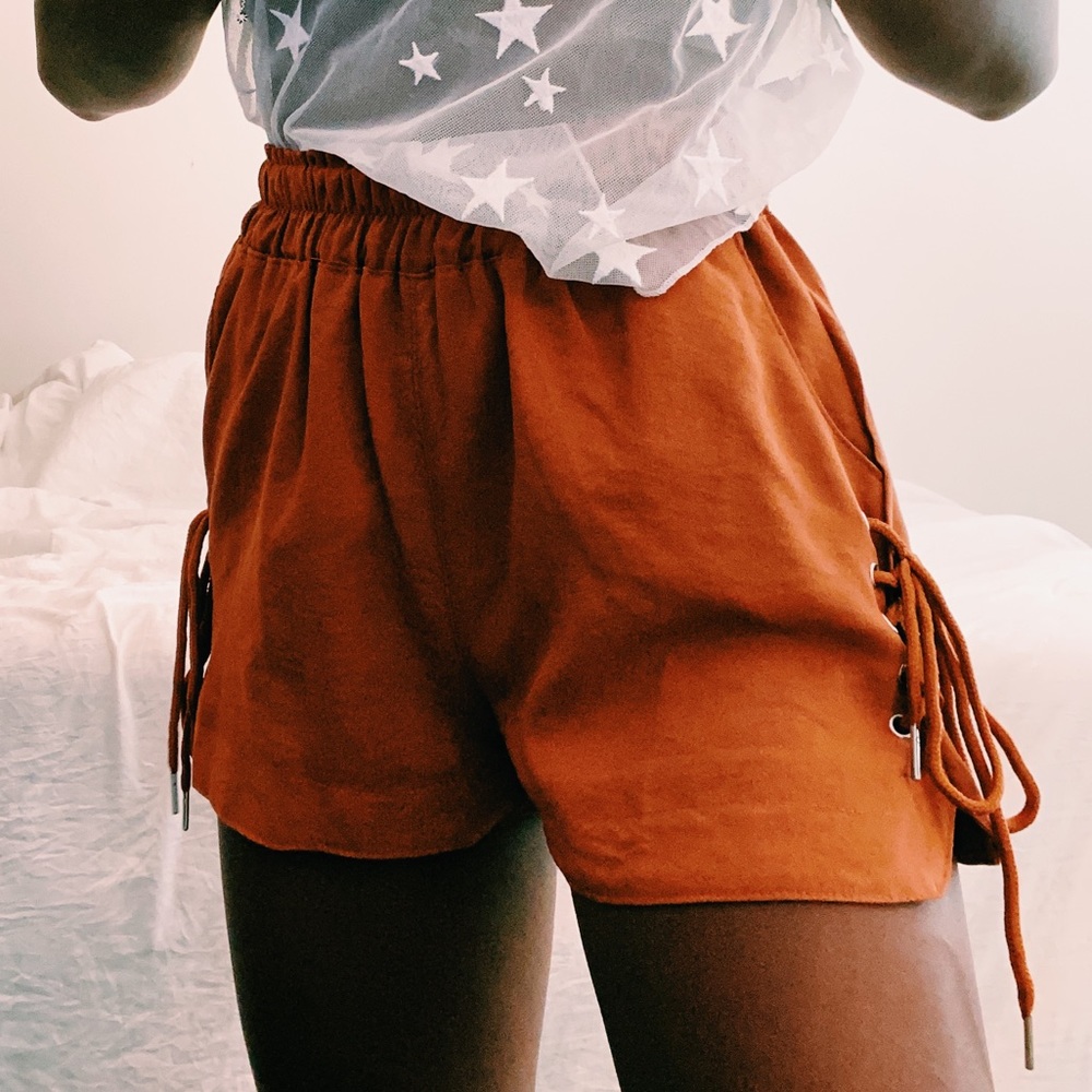 lace up shorts